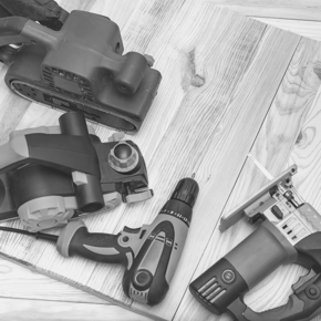 صورة لقسم العدد  الكهربائية